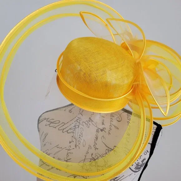 Paris Hand-Made Elegant Large Brim Ruffle Organza Hat display picture 1